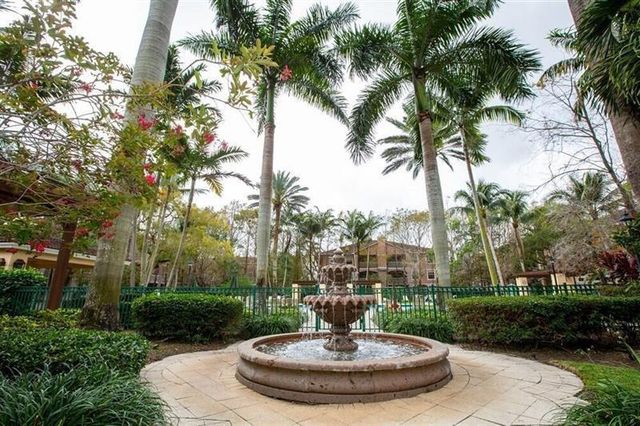 6842 W Sample Road 6842, Coral Springs, FL 33067