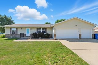 15728 Fairbanks Lane, Lowell, IN 46356