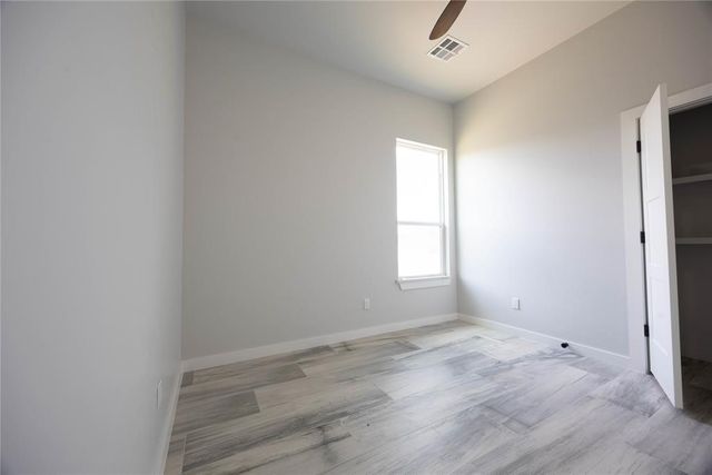 2435 CANYON Circle, Blanchard, OK 73010