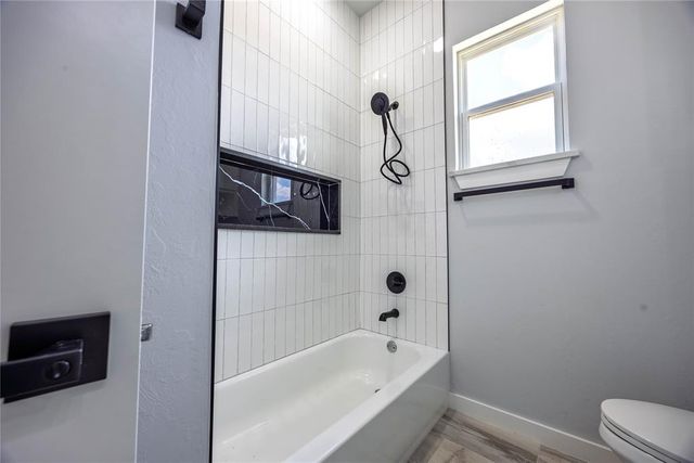 2435 CANYON Circle, Blanchard, OK 73010