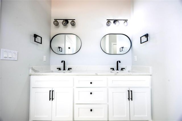 2435 CANYON Circle, Blanchard, OK 73010