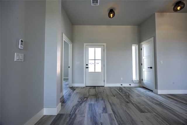 2435 CANYON Circle, Blanchard, OK 73010