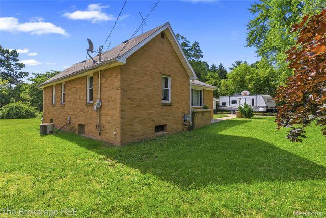 3290 Drexel Avenue, Genesee Charter Township, MI 48506
