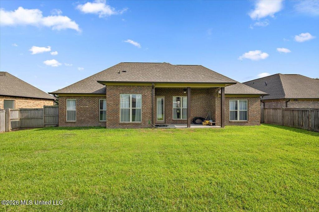 114 Essen Lane, Madison, MS 39110
