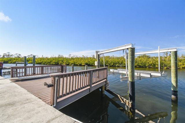 6321 GARLAND COURT, New Port Richey, FL 34652