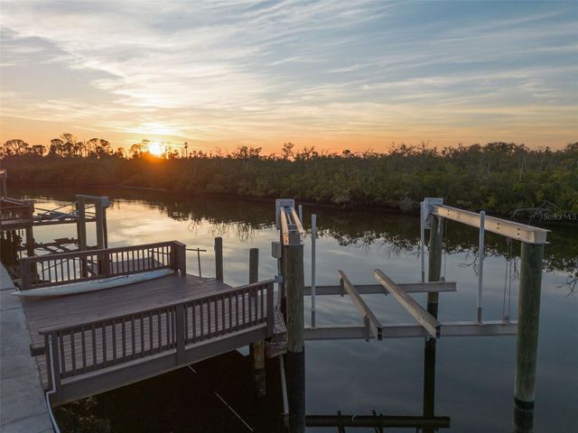 6321 GARLAND COURT, New Port Richey, FL 34652