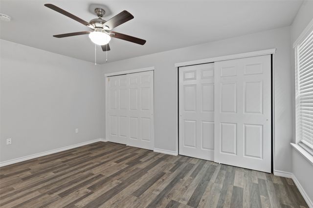 1100 Primrose Drive, Sanger, TX 76266
