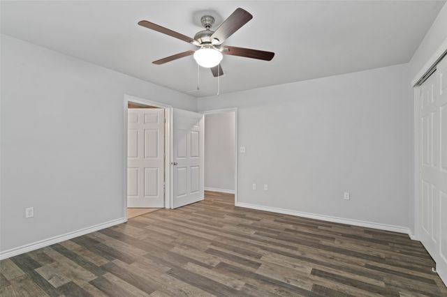1100 Primrose Drive, Sanger, TX 76266