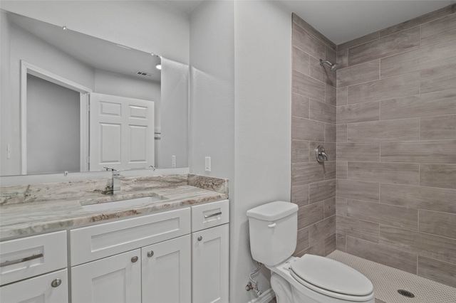 1100 Primrose Drive, Sanger, TX 76266