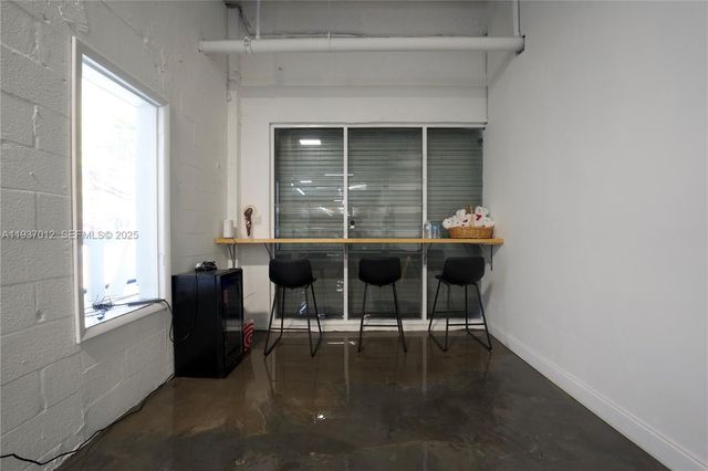 2401 NW 5th Ave, Miami, FL 33127