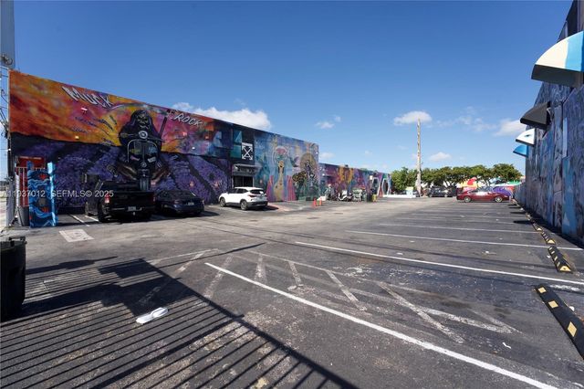 2401 NW 5th Ave, Miami, FL 33127