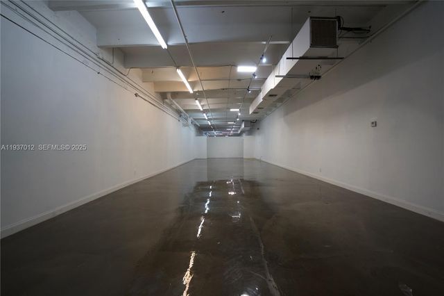 2401 NW 5th Ave, Miami, FL 33127