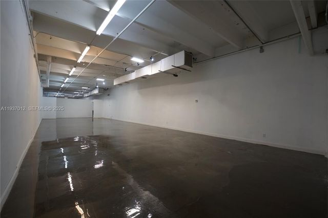 2401 NW 5th Ave, Miami, FL 33127