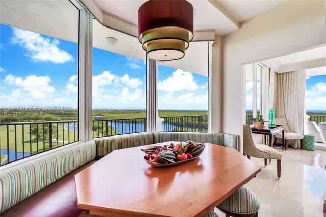 13611 Deering Bay Dr 1101, Coral Gables, FL 33158