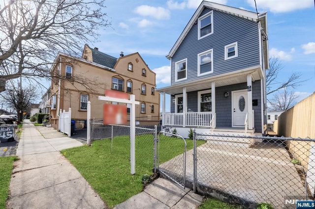 450 Highland Avenue, Passaic, NJ 07055