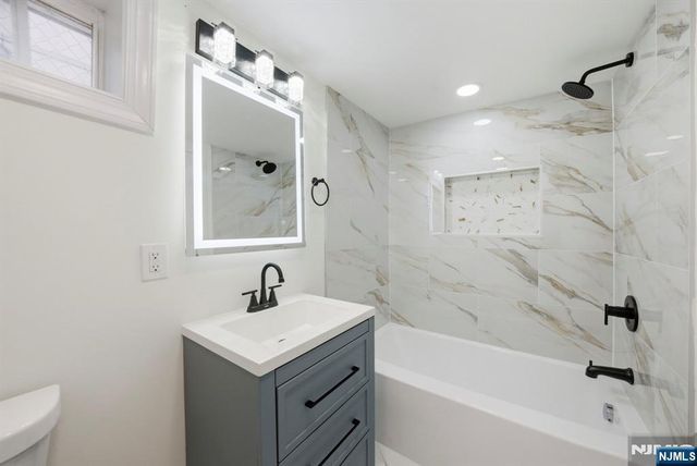450 Highland Avenue, Passaic, NJ 07055