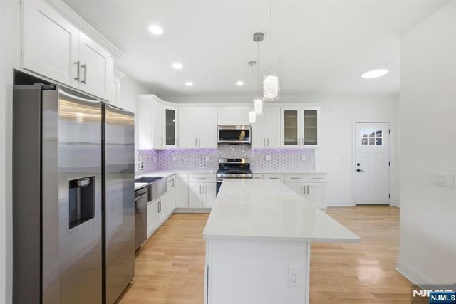 450 Highland Avenue, Passaic, NJ 07055