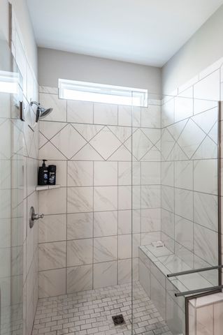 1037 Windemere Dr, Gallatin, TN 37066