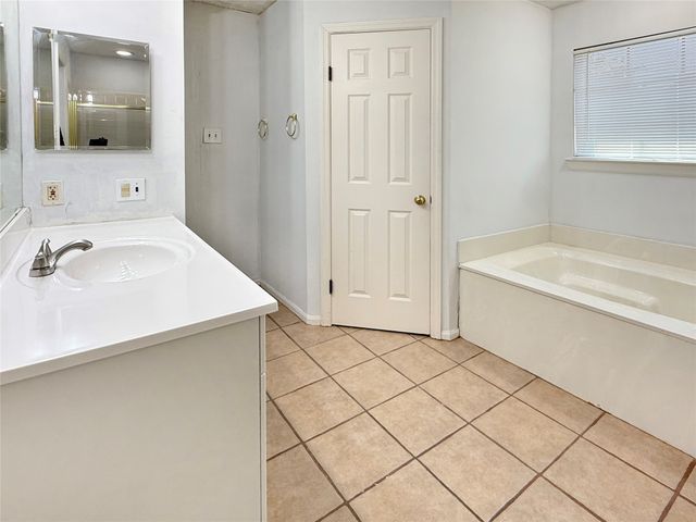 4219 Tanner Way, Grand Prairie, TX 75052