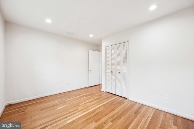 2827 ELLICOTT ST NW, Washington, DC 20008