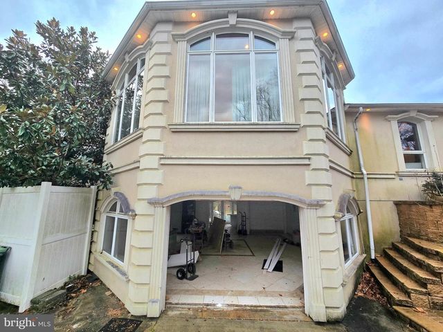 14 CAROL DR, Clementon, NJ 08021