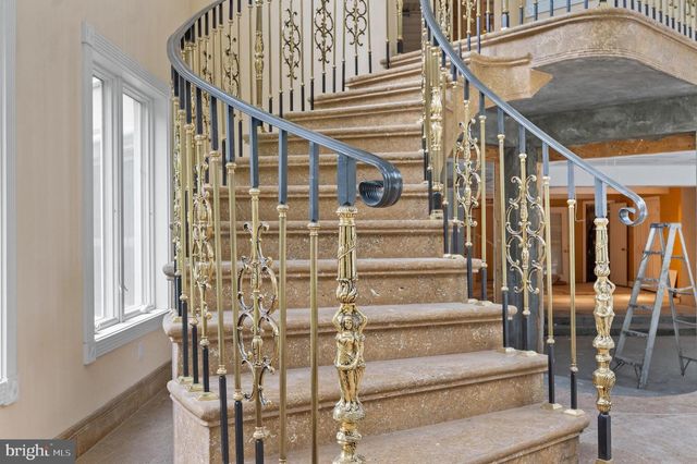 14 CAROL DR, Clementon, NJ 08021