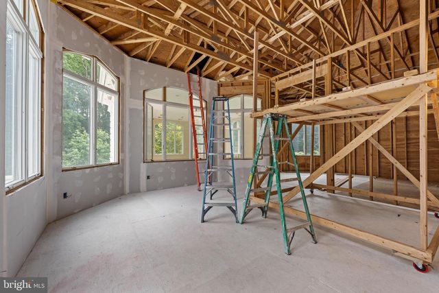 14 CAROL DR, Clementon, NJ 08021
