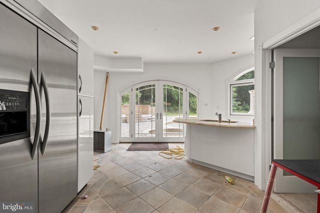 14 CAROL DR, Clementon, NJ 08021