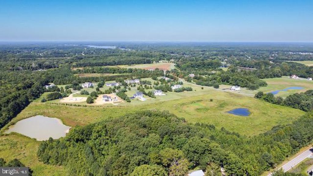 Image 4 of property listing at 28966 JENNINGS RD, Easton, MD 21601