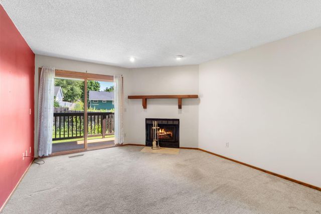4165 Hilltop Point 105, Eagan, MN 55123