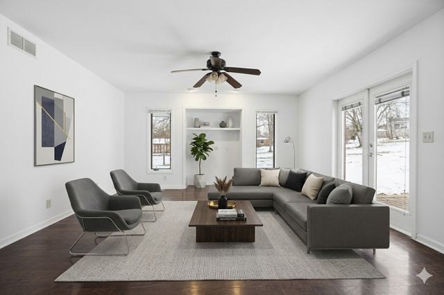 19N963 Manito Trail, Algonquin, IL 60102