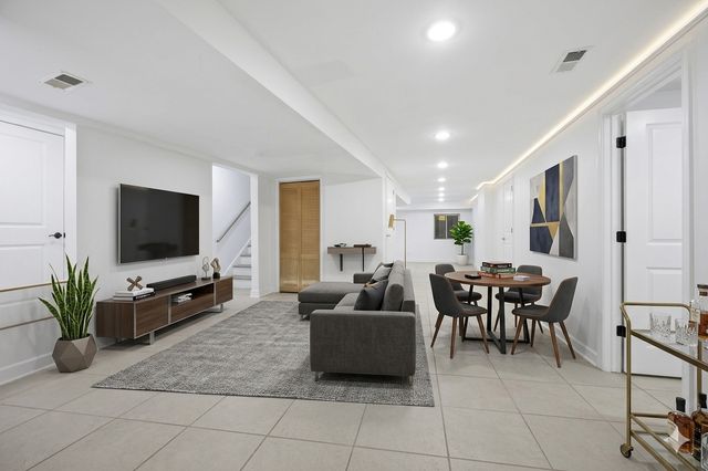 19N963 Manito Trail, Algonquin, IL 60102