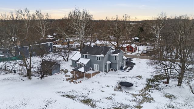 19N963 Manito Trail, Algonquin, IL 60102