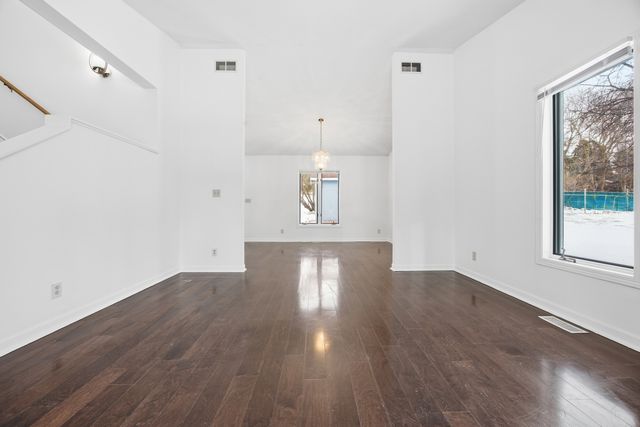 19N963 Manito Trail, Algonquin, IL 60102