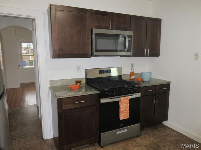 6444 Plateau Avenue, St Louis, MO 63139