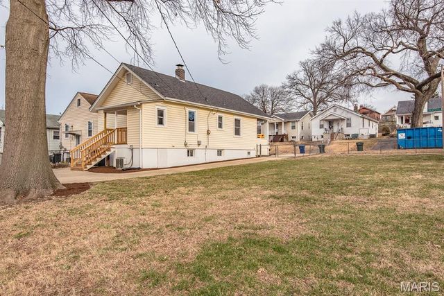 6444 Plateau Avenue, St Louis, MO 63139