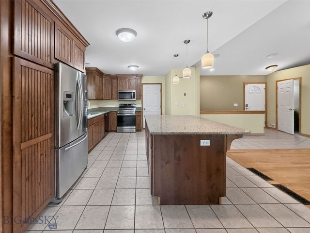 807 Spooner Road, Belgrade, MT 59714
