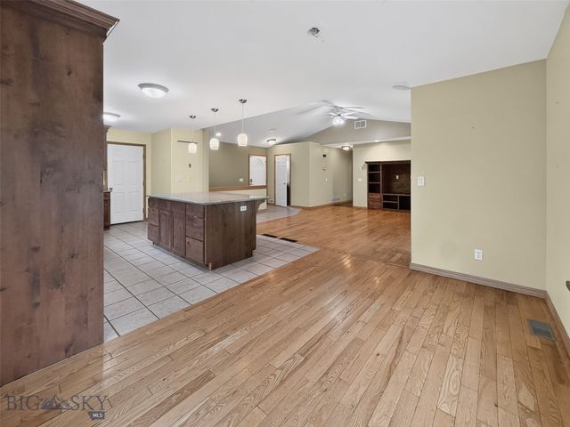807 Spooner Road, Belgrade, MT 59714