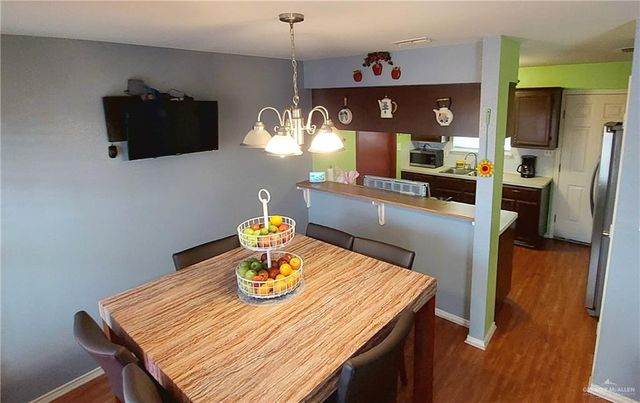 1137 Julissa Drive, Los Fresnos, TX 78566