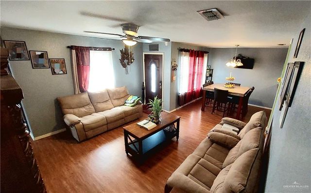 1137 Julissa Drive, Los Fresnos, TX 78566