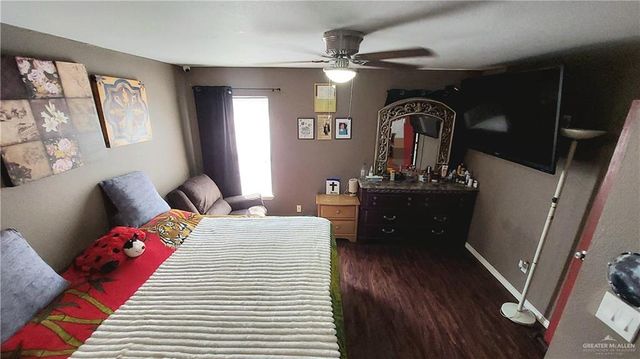 1137 Julissa Drive, Los Fresnos, TX 78566