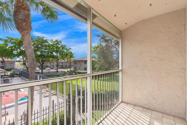 8800 Royal Palm Boulevard 204-1, Coral Springs, FL 33065