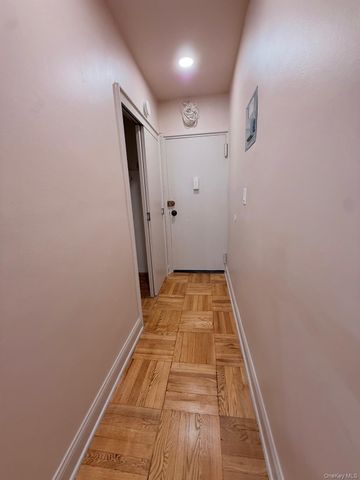 1133 Midland Avenue, Bronxville, NY 10708