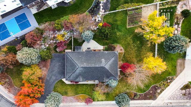 2894 N VIEWCREST CIR, North Logan, UT 84341