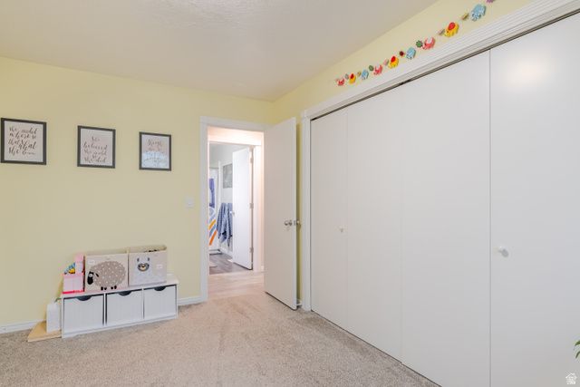 2894 N VIEWCREST CIR, North Logan, UT 84341