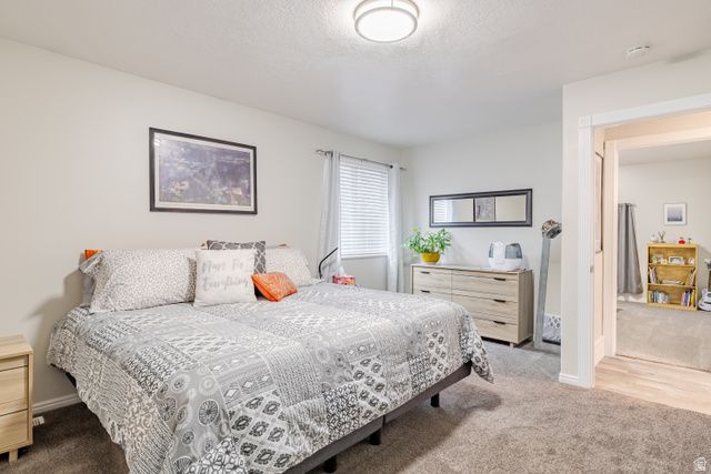 2894 N VIEWCREST CIR, North Logan, UT 84341