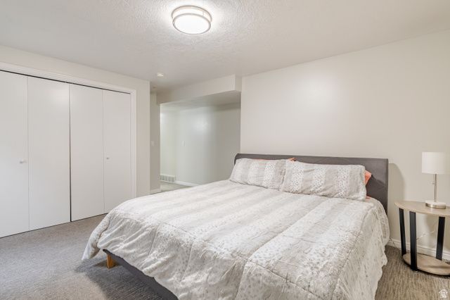 2894 N VIEWCREST CIR, North Logan, UT 84341