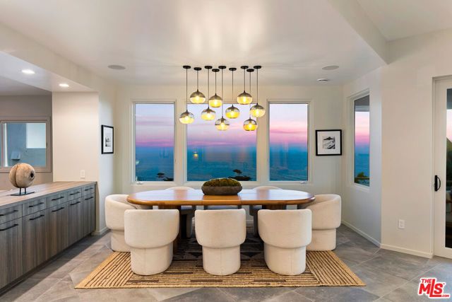 31558 Victoria Point Road, Malibu, CA 90265