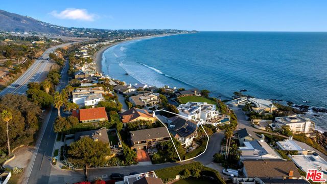 31558 Victoria Point Road, Malibu, CA 90265
