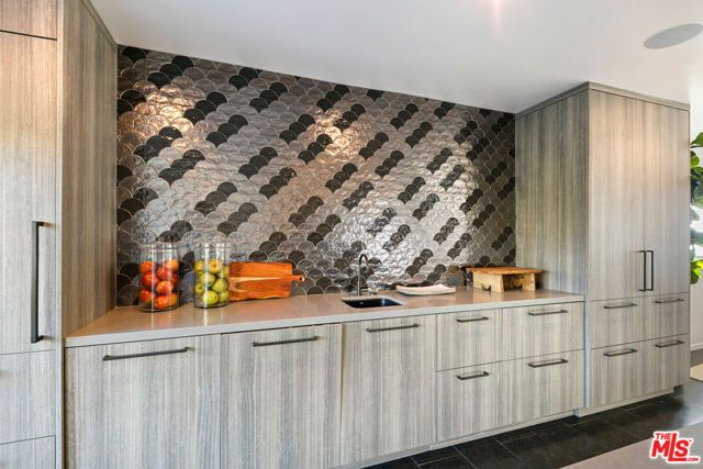 31558 Victoria Point Road, Malibu, CA 90265